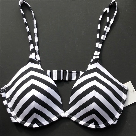 LIV Love Swim Bikini top with underwires - Picture 1 of 6